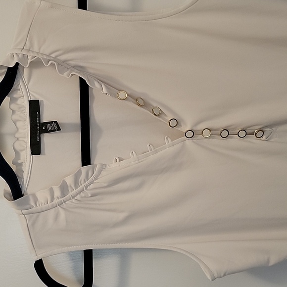 WHBM Sleeveless Top - Size M - Picture 2 of 5